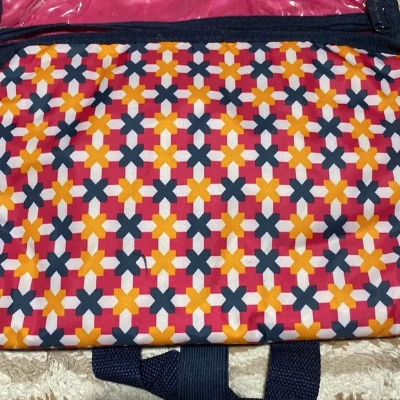 Thirty-One Fold-Up Family Organizer Tropical Twist Travel Trifold Handles - Picture 7 of 7